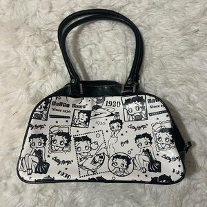 Betty Boop Black and White Shoulder Bag with Comic Print